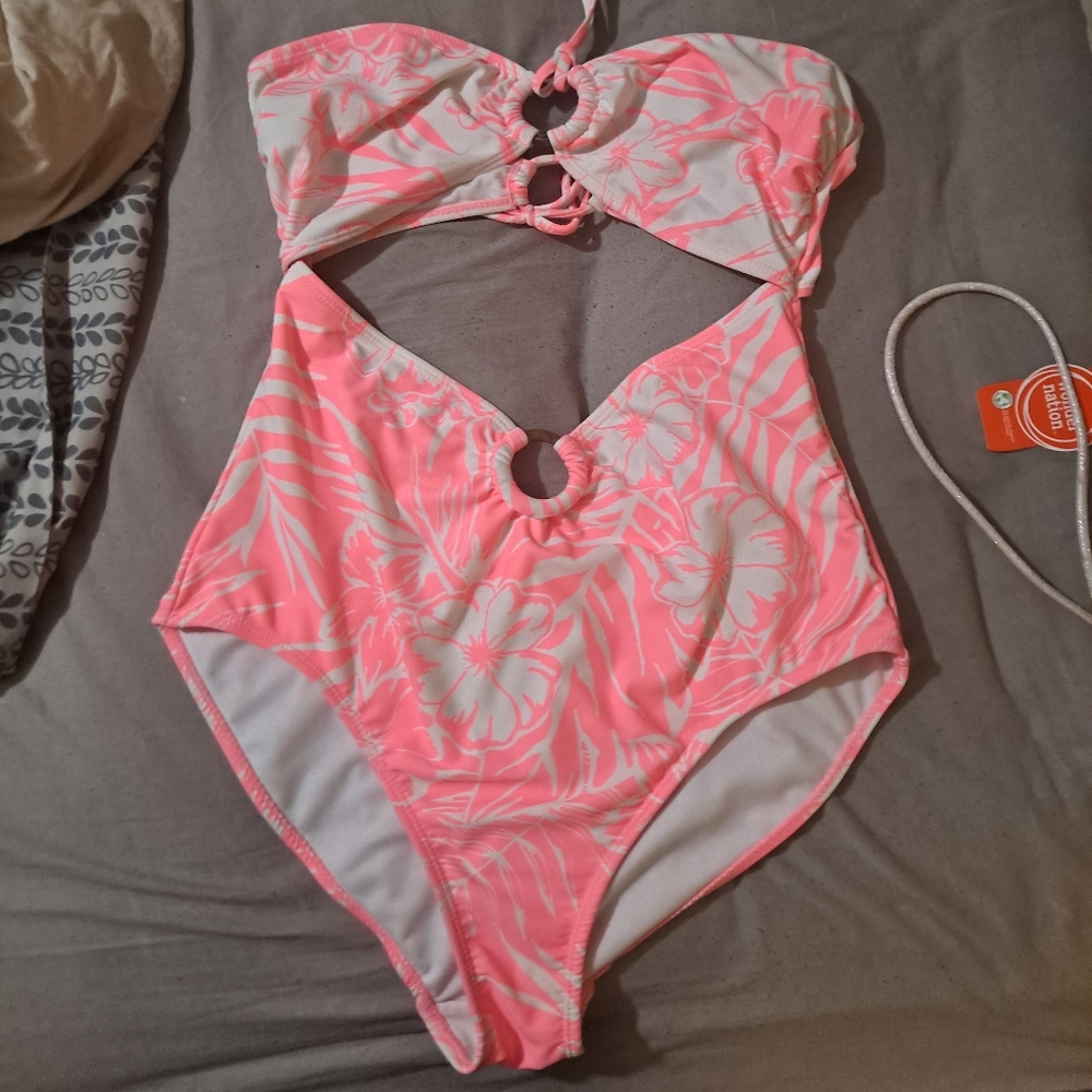 One piece swimsuit large